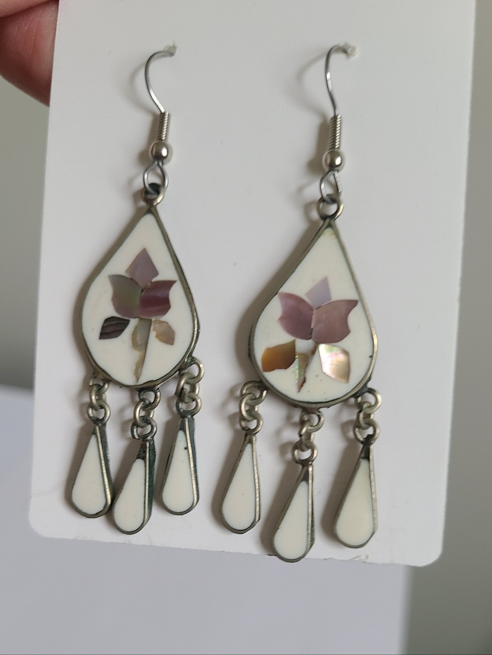 Vintage Boho Western Alpaca Silver White Pink Flower Shell Drop Dangle Earrings